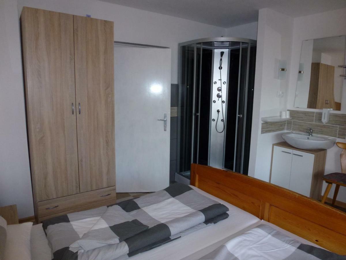 Gailtal Inn Förolach Buitenkant foto